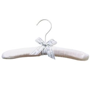 First Impressions Infant Clothing Hanger (E31)